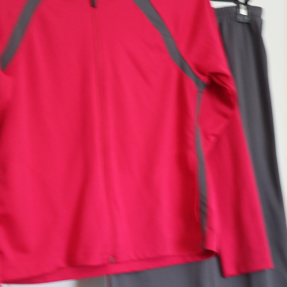 Women's Activewear Pink/Gray Full Zip Hoodie w. Pants
